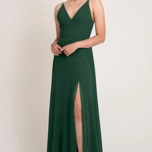 UNWORN Jenny Yoo Martinique in Forrest Luxe Chiffon Size 4